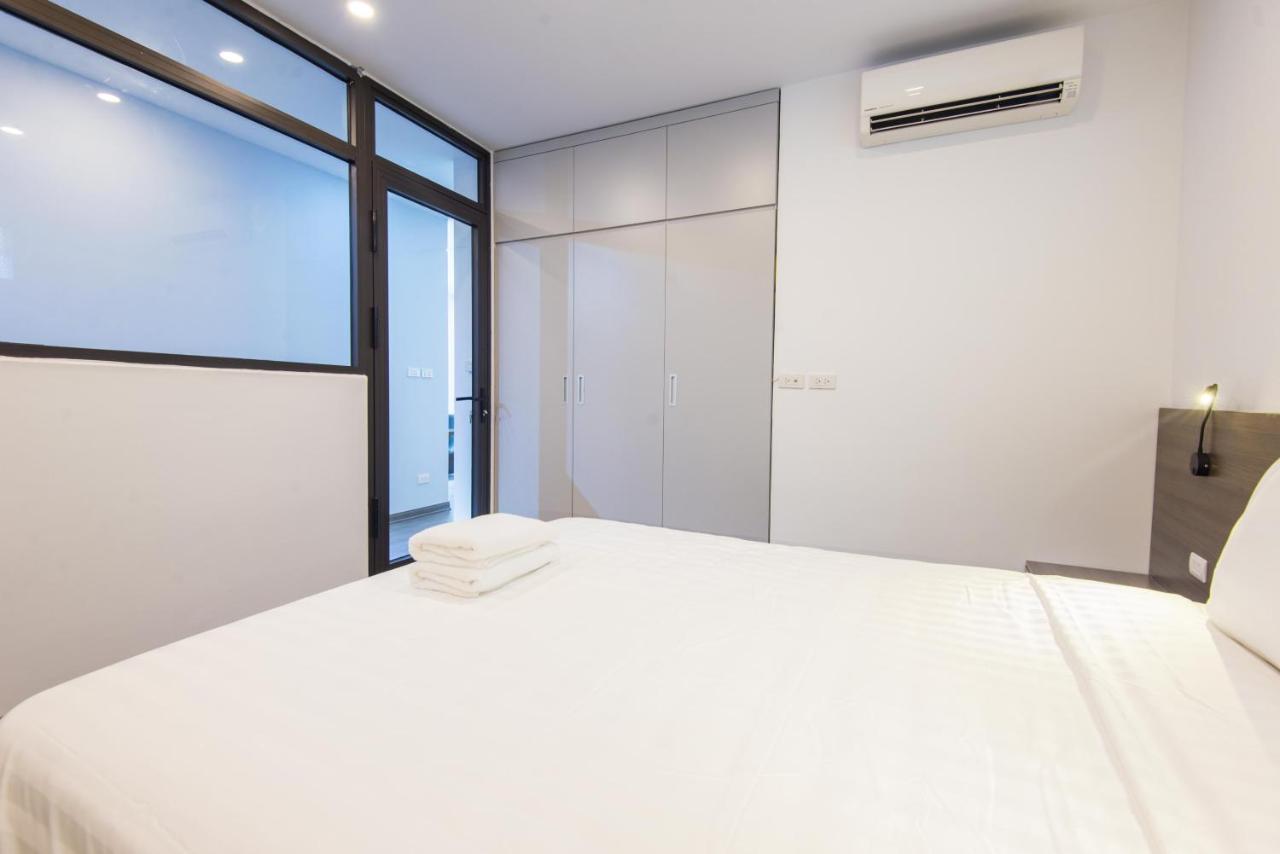 22Housing Hotel 20 Linh Lang Hanoi Exterior photo