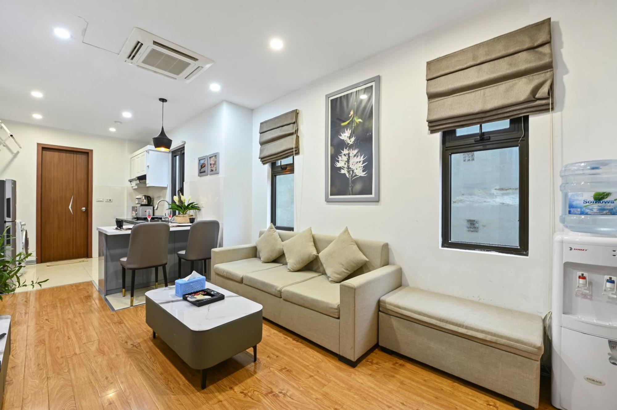 22Housing Hotel 20 Linh Lang Hanoi Exterior photo