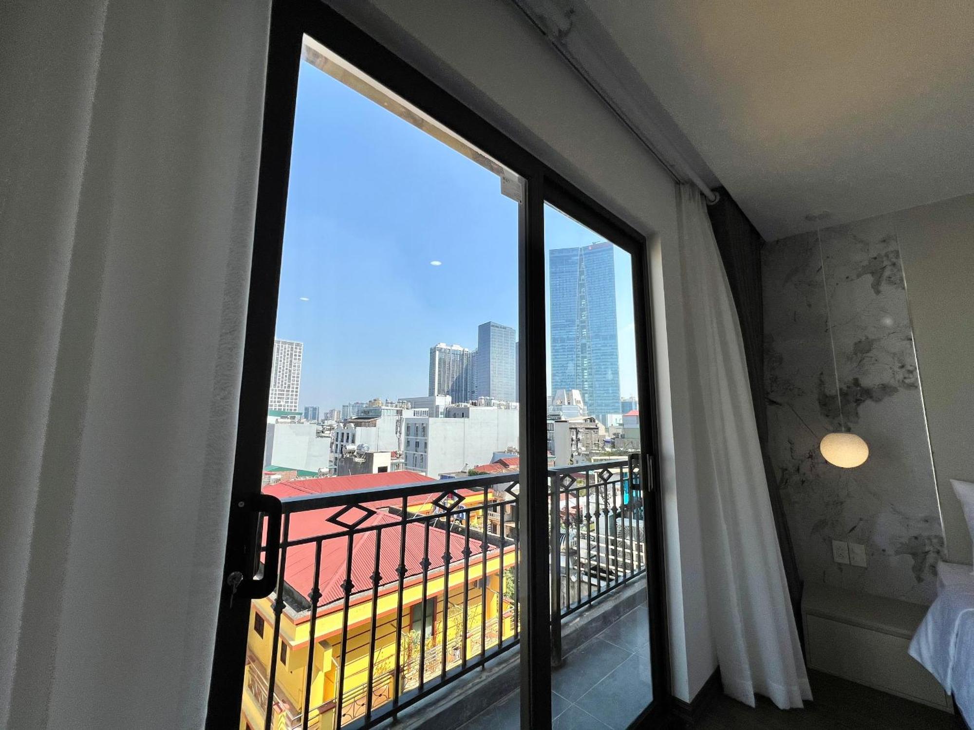 22Housing Hotel 20 Linh Lang Hanoi Exterior photo