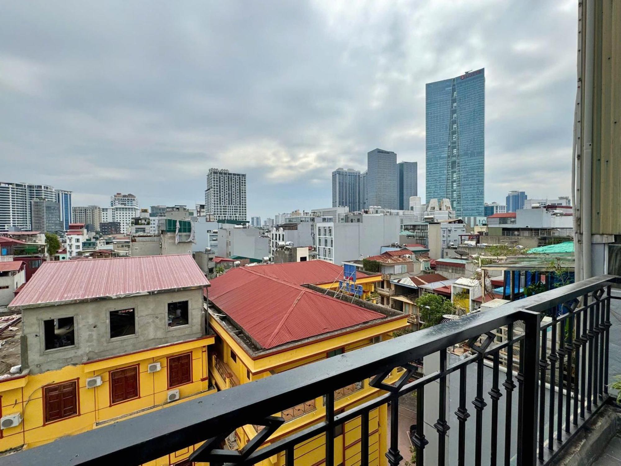 22Housing Hotel 20 Linh Lang Hanoi Exterior photo