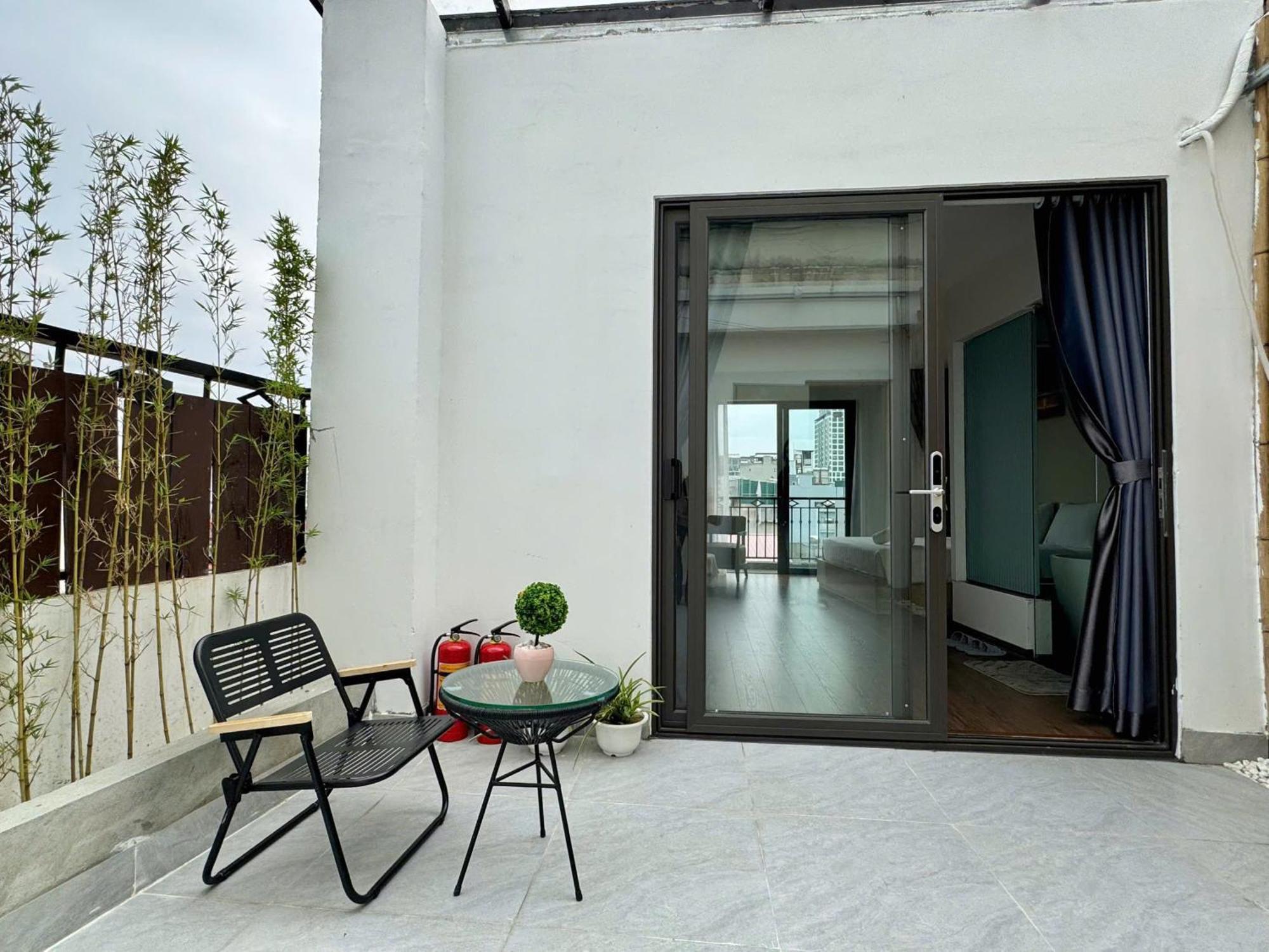 22Housing Hotel 20 Linh Lang Hanoi Exterior photo